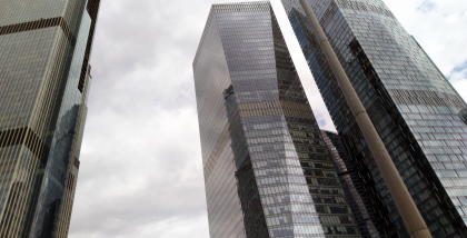 WEBCITY24. Границы реального мира. Москва-Сити Бизнес-центр. Я услышал следующую серию шумов, которые походили на звук камней, падающих и громоздящихся друг на друга, а затем все снова стало спокойно
